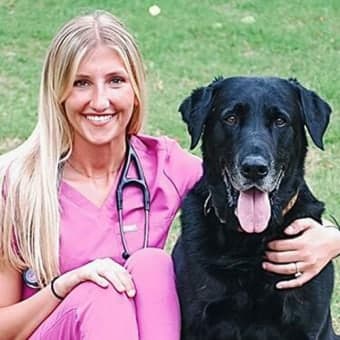 Dr. Kallie Kerr Dr. Kallie Kerr