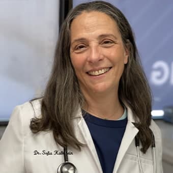 Dr. Sofia Kalkstein Dr. Sofia Kalkstein