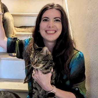 Dr. Amanda Schellenberger Dr. Amanda Schellenberger